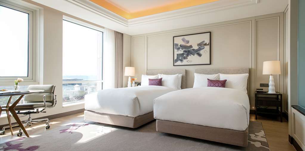 Art Paradiso, Paradise City Incheon Room photo